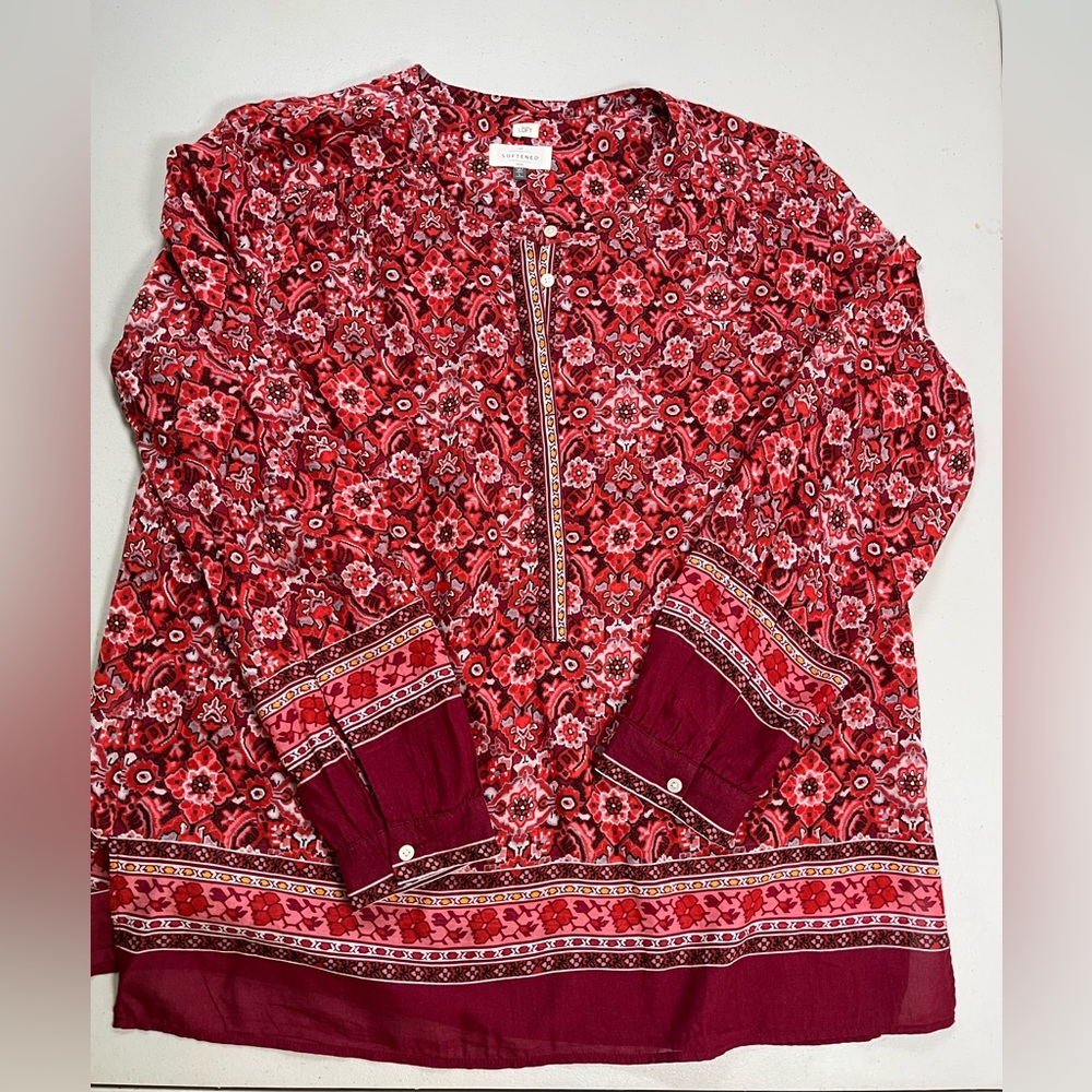 ANN TAYLOR LOFT Sz L The Softened Shirt Scarlet Bouquet
Softened Shirt Sheer - Picture 10 of 17